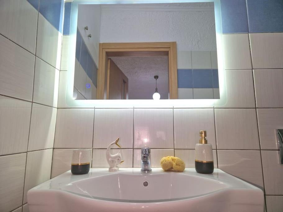 Argo Downtown Apartment Kálymnos Esterno foto