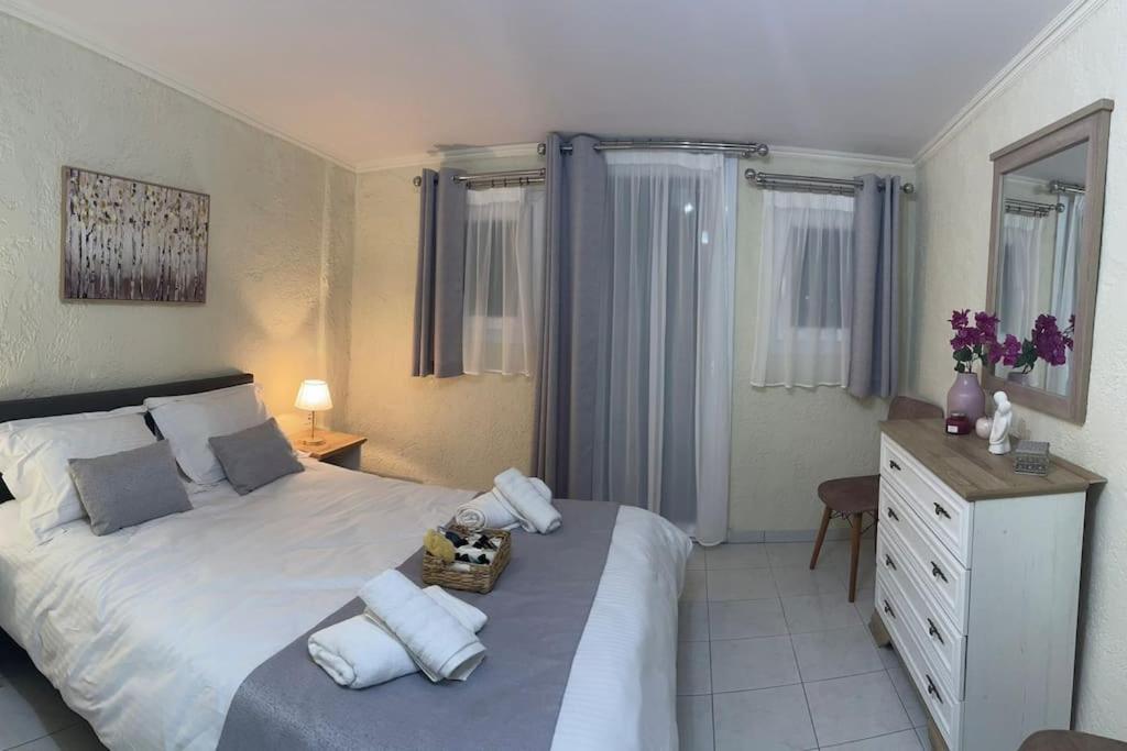 Argo Downtown Apartment Kálymnos Esterno foto
